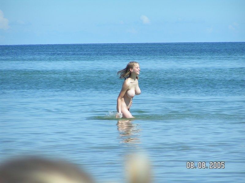 Teen nudist candid